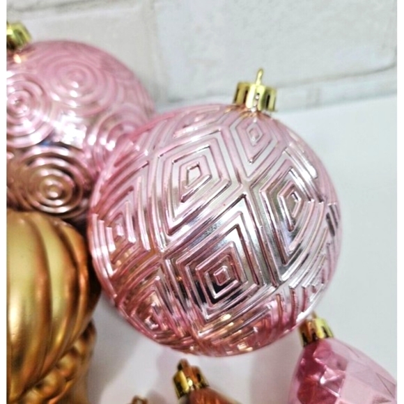 Pink Gold Round Snowflakes Bells Ornaments 18 Pc Christmas‎ Shabby Chic NEW - Picture 3 of 9